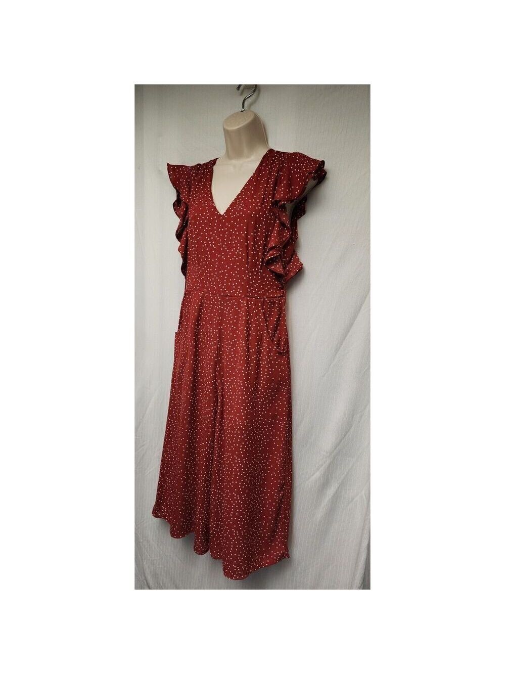 She+ SKY Polka-Dots Sleeveless V-Neck Cutout Back Color Red/White Romper Size M - Picture 3 of 8